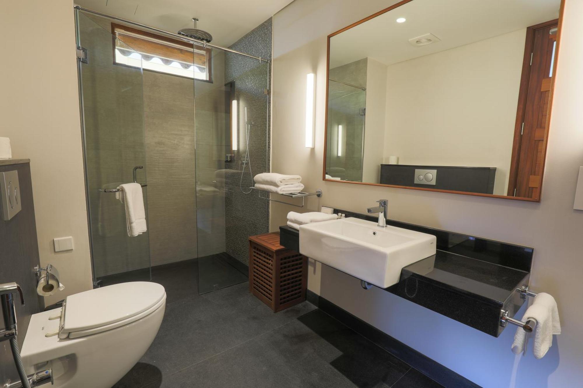 Ja Enchanted Waterfront Seychelles Đảo Đảo Eden Island Ngoại thất bức ảnh